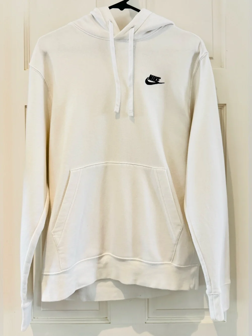 Nike Sportswear Club Fleece Hoodie White w Black Logo -  Men’s - Size Medium